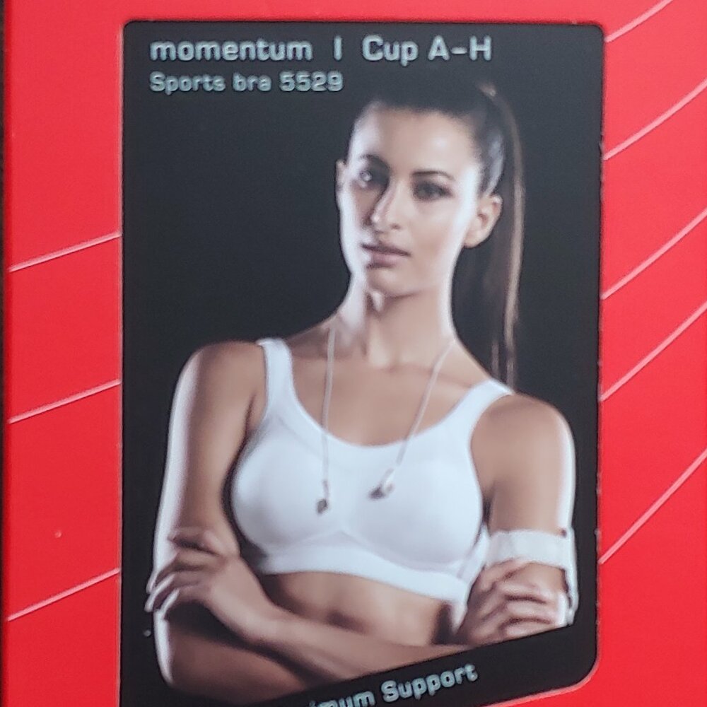 Anita Momentum Bra model 5529 E44, white